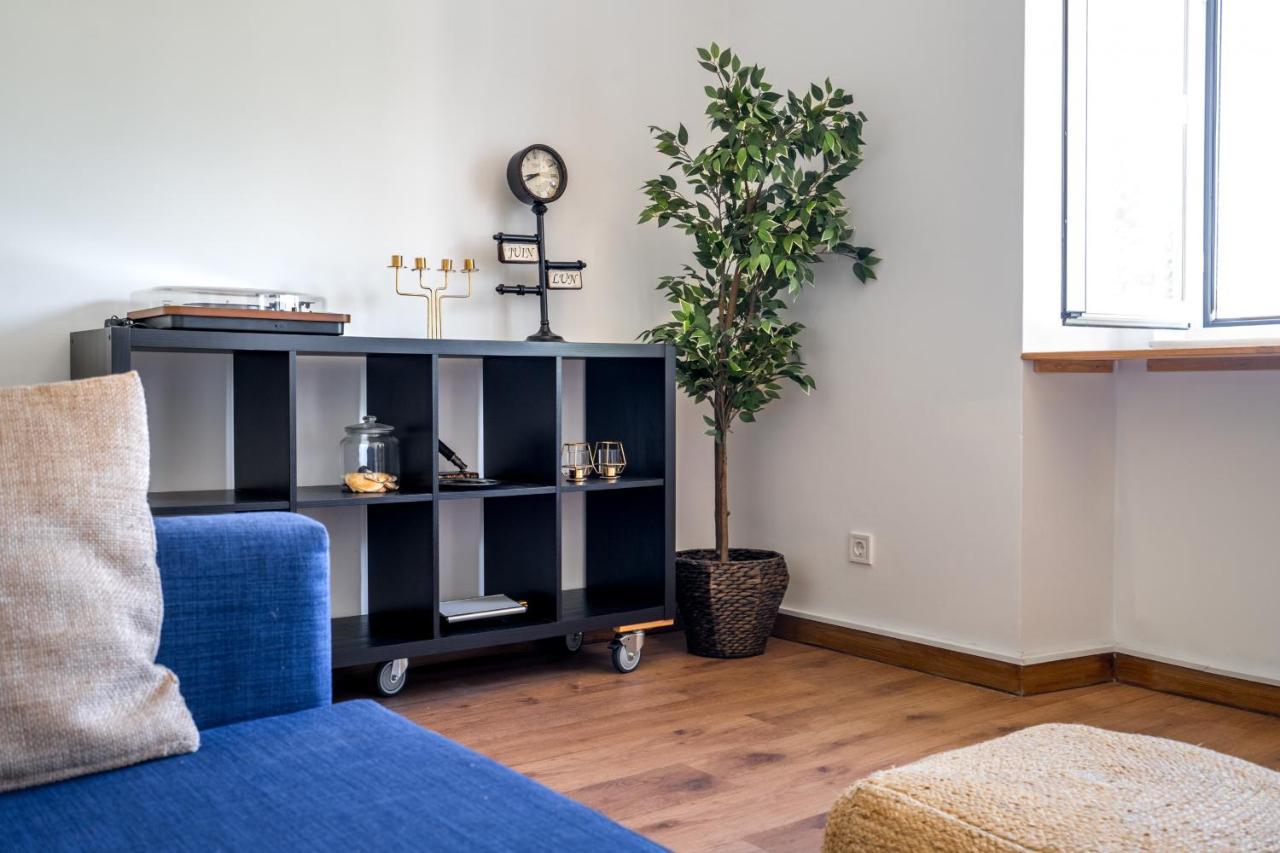 T1 Apt In Alcantara 15 Mins From Docas Apartment Lisbon