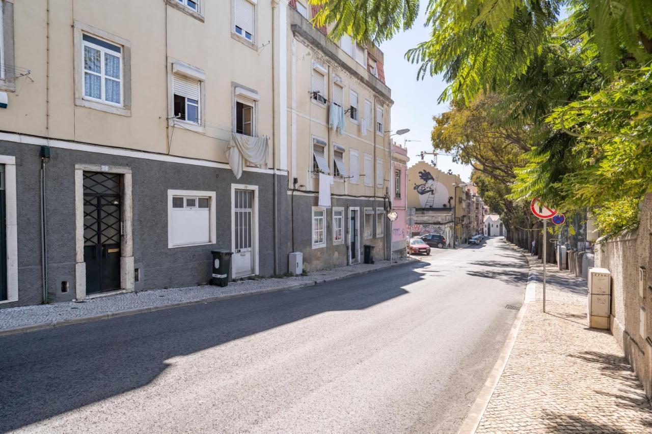 T1 Apt In Alcantara 15 Mins From Docas * Lisbon